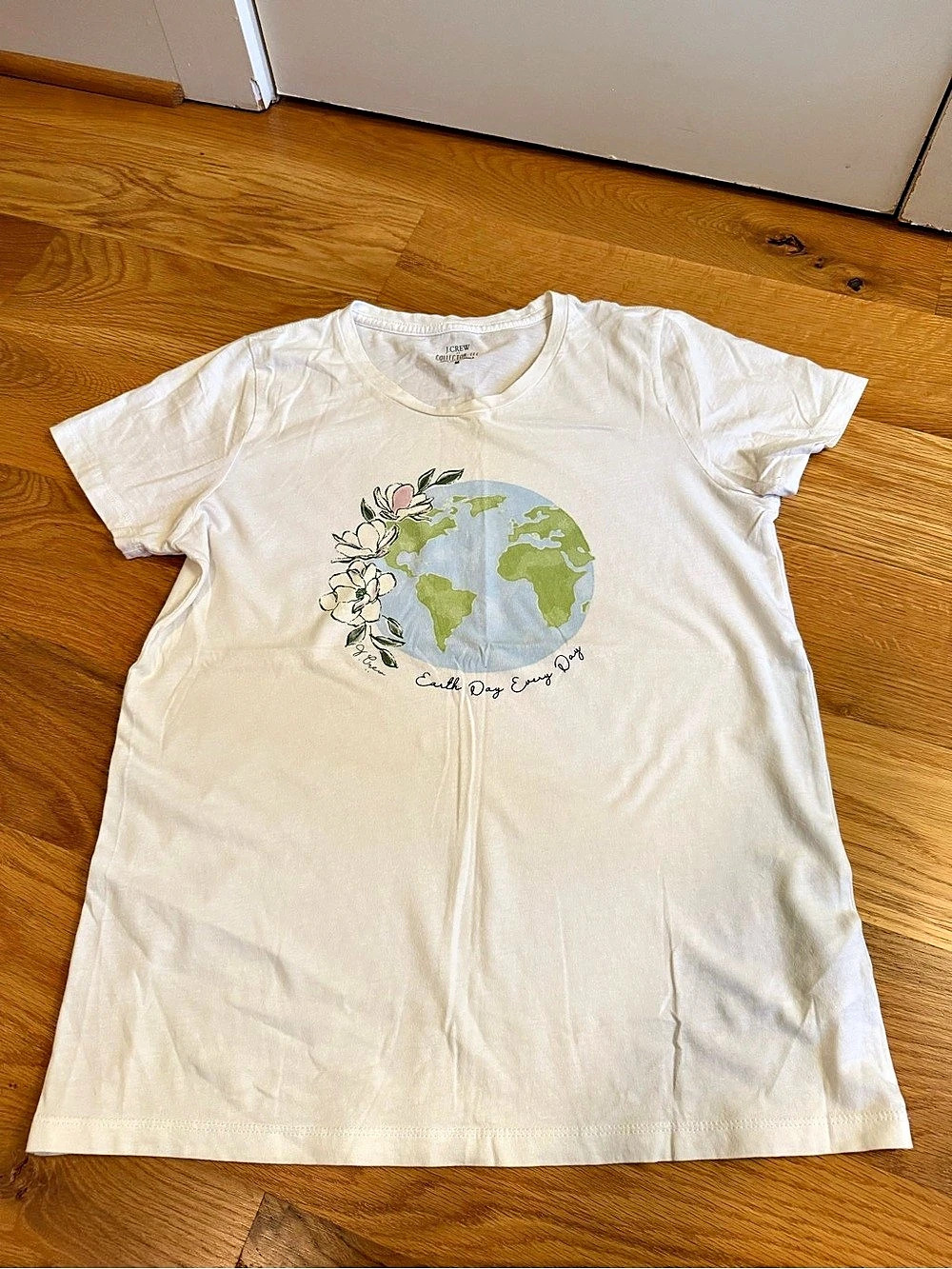 J.CREW Collector Tee Graphic Cotton Tee Size Medium